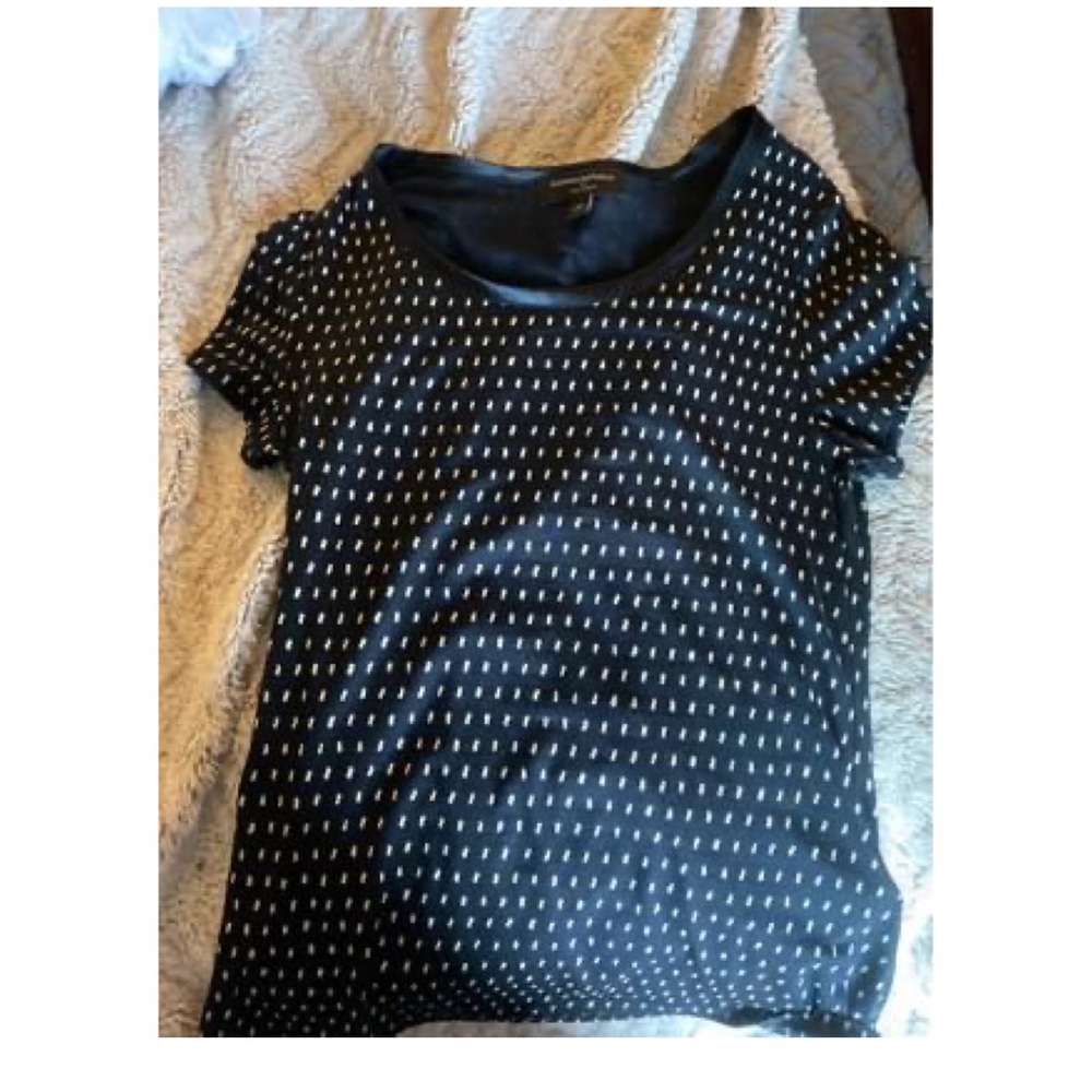 Banana Republic women’s XS shirt/smoke free home